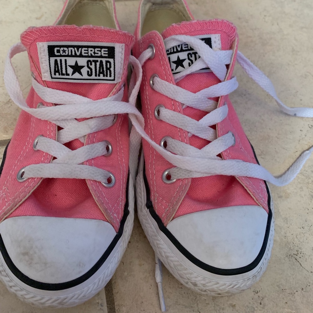 Girls Converse